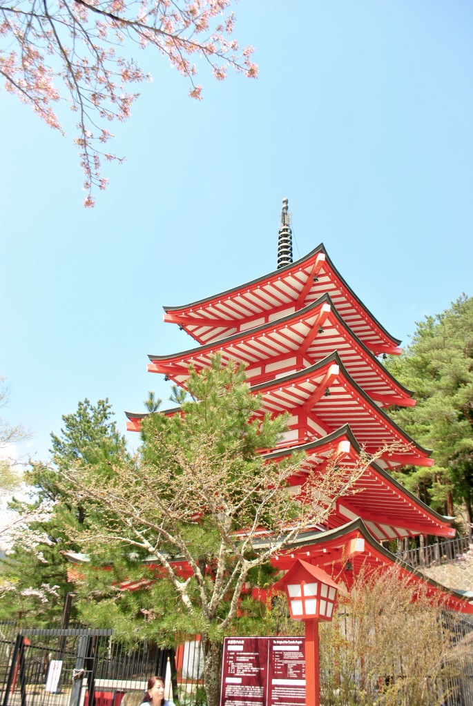 Mount Fuji Madamedaniel honeymoon in Japan blogger 