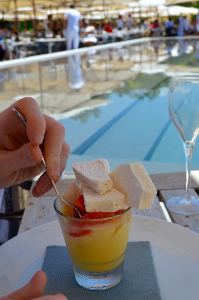 la corniche review madamedaniel dolce&gabanna blue dress