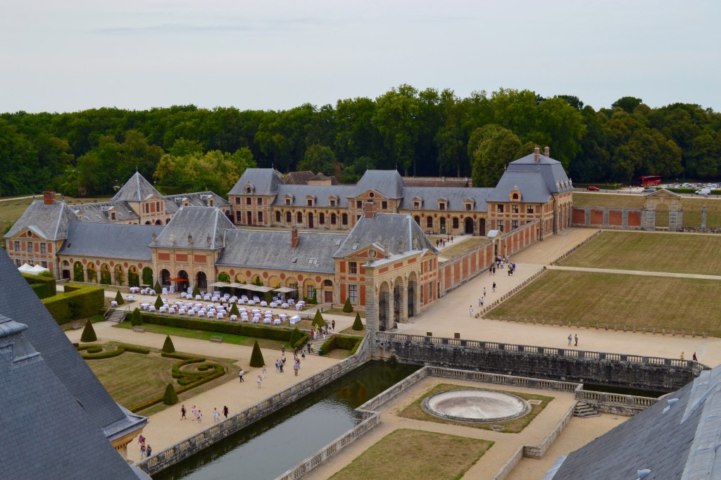 Vaux le Vicomte madamedaniel robe blanche chateau paris les chandelles madame daniel 