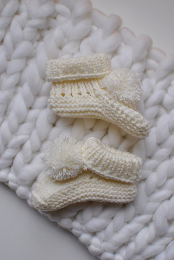 madamedaniel designs tricot chaussons baby bootie handmade madamedaniel designs tricot chaussons baby bootie handmade