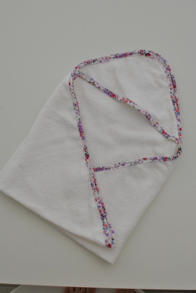 cadeau naissance madamedaniel milana cadeau bébé cousu main DIY