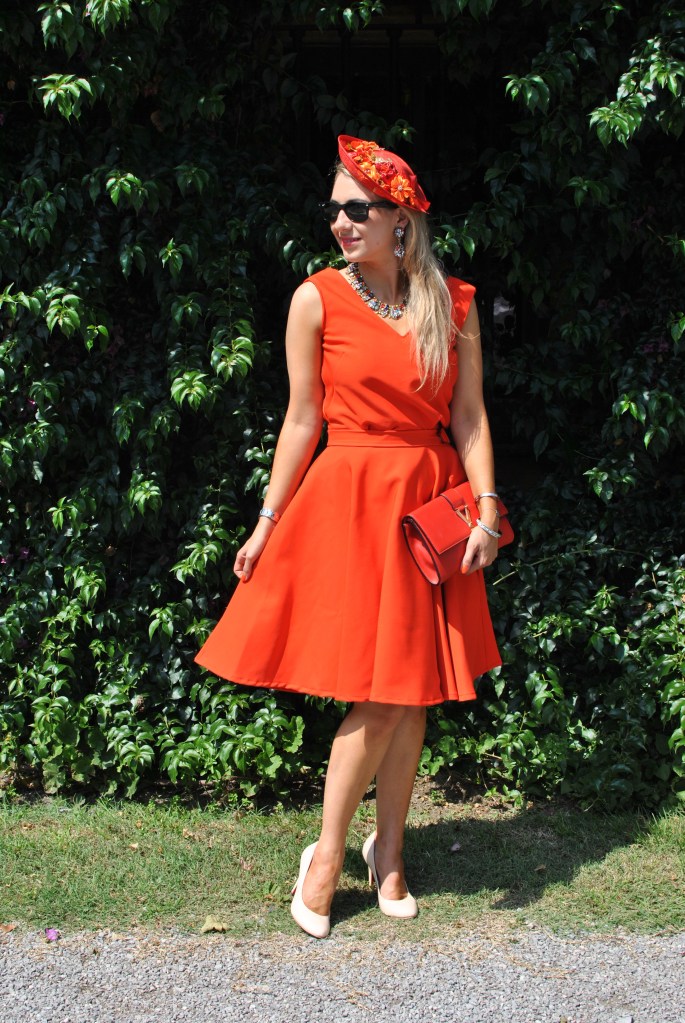 Rocio y Earl mariage wedding boda madamedaniel robe jade lolita wearlemonade louis antoinette YSL clutch orange wedding guest dress santander boda